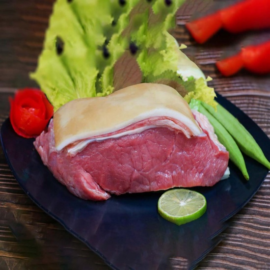 Thăn bê tươi có da loại 1, nuôi đồng cỏ